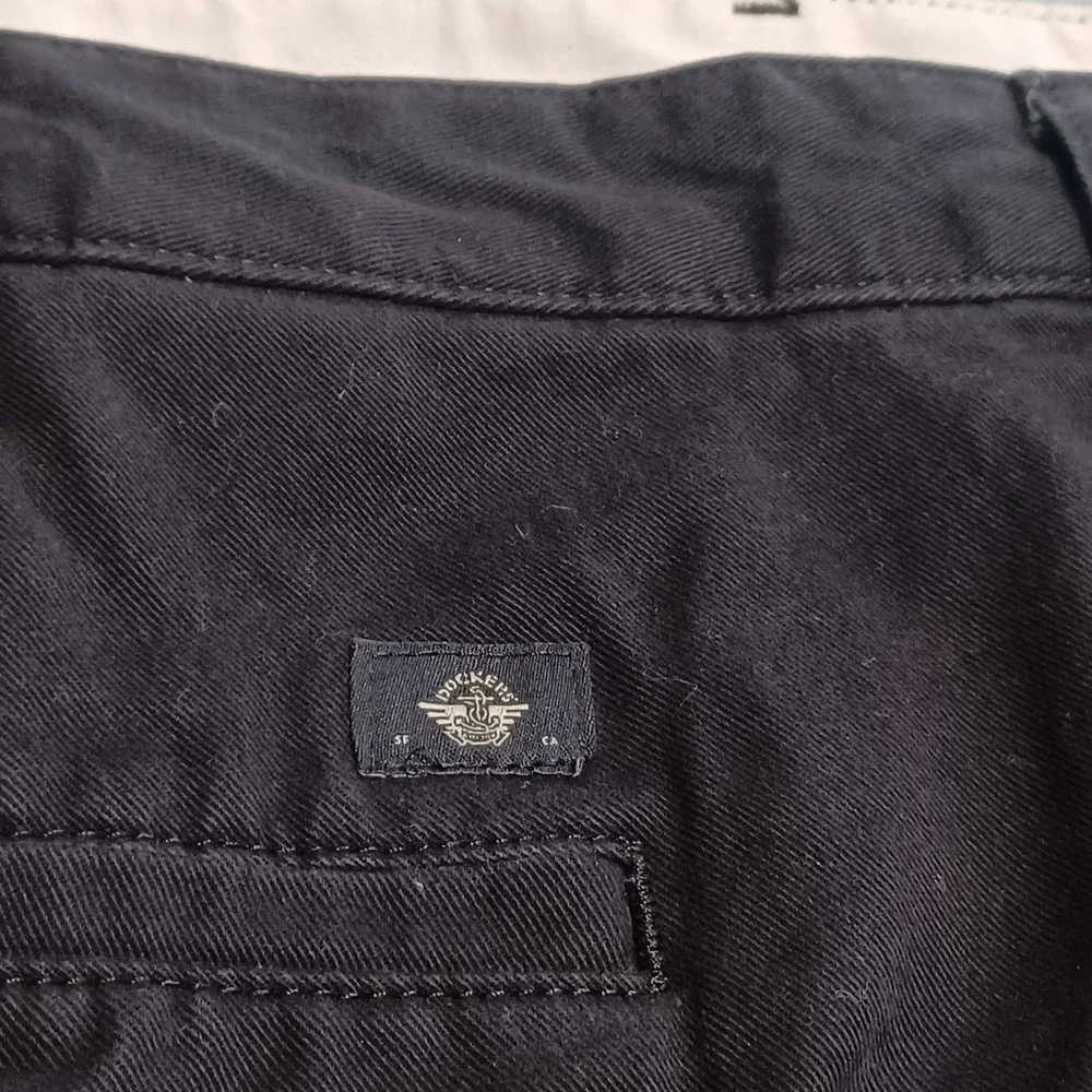 Dockers Chino Shorts Mens 48 Black 5 Pocket Flat Front Casual Cotton Twill